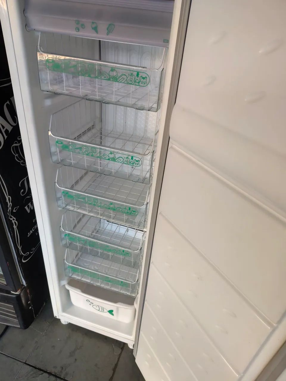 Freezer vertical Consul 142 litros - Foto 2