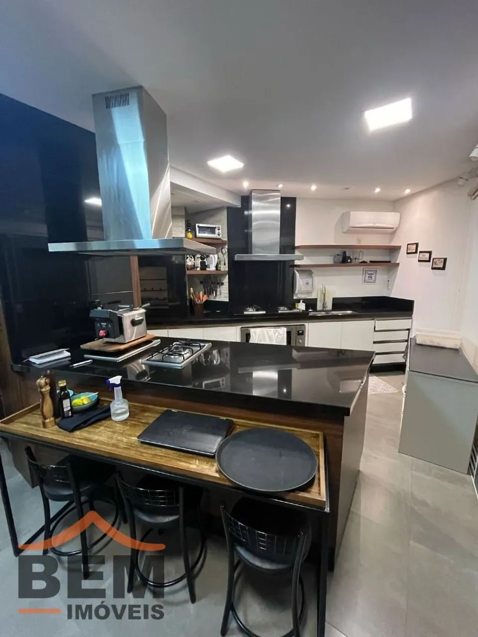 Casa com 5 dormitórios para alugar, 420 m² Praia Brava - Itajaí/SC - Foto 2