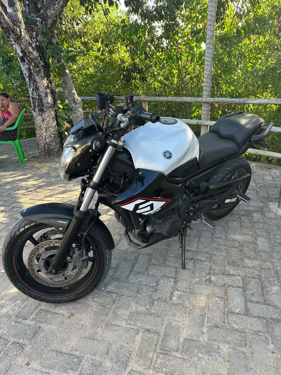 XJ6 N SP ABS - Foto 3