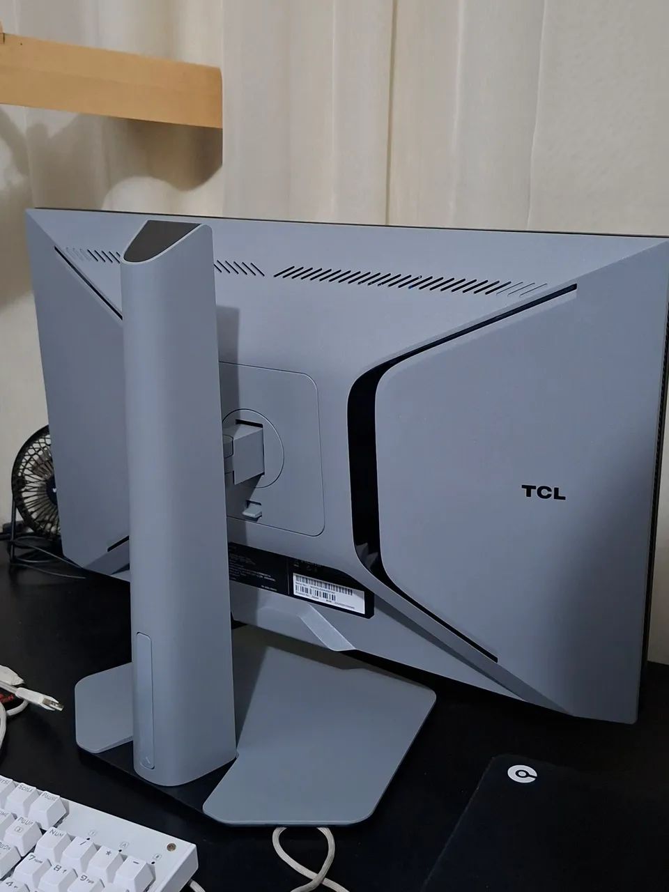 Monitor TCL 300hz MiniLed - Foto 3