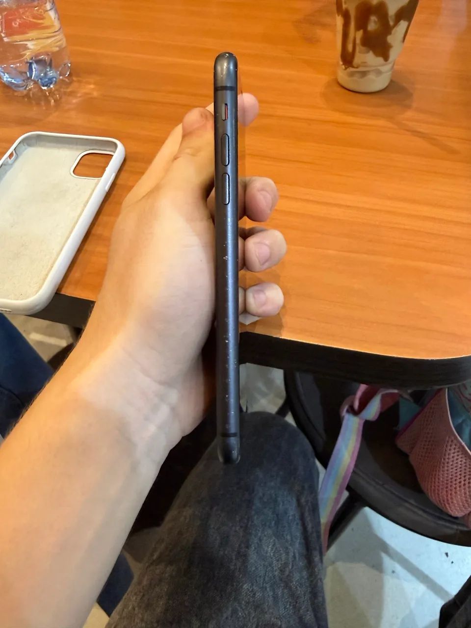 VENDO IPHONE 11 64gb - Celulares e Smartphones - Mangabeira, João