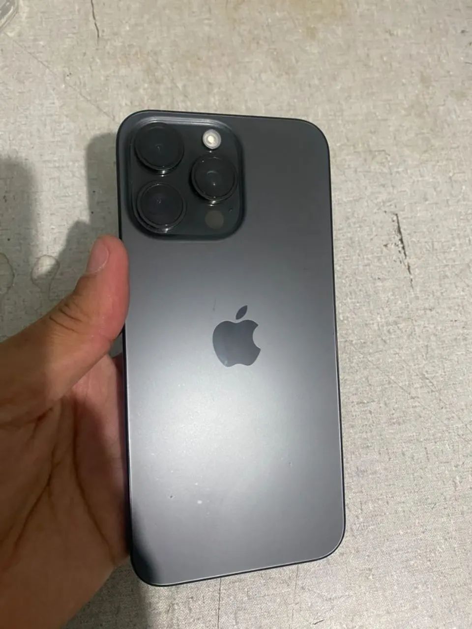 iPhone 15 pro Max  - Foto 2
