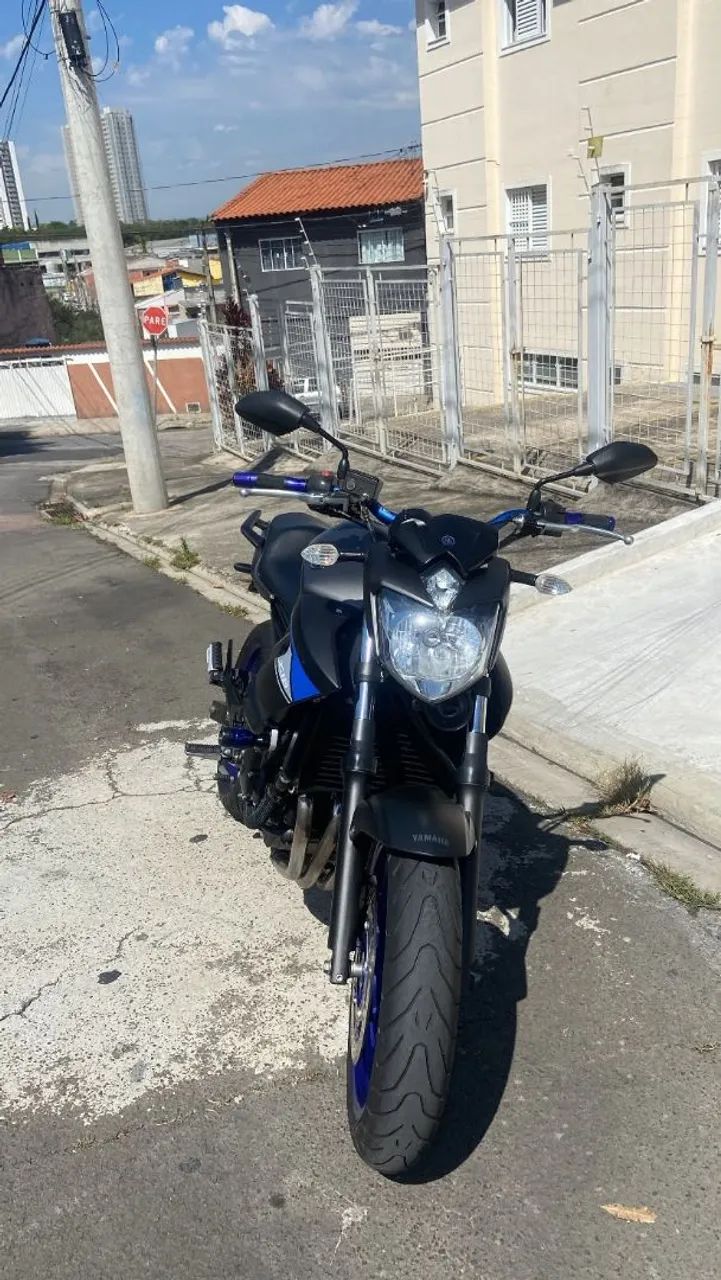Yamaha XJ6 2013 - Foto 3