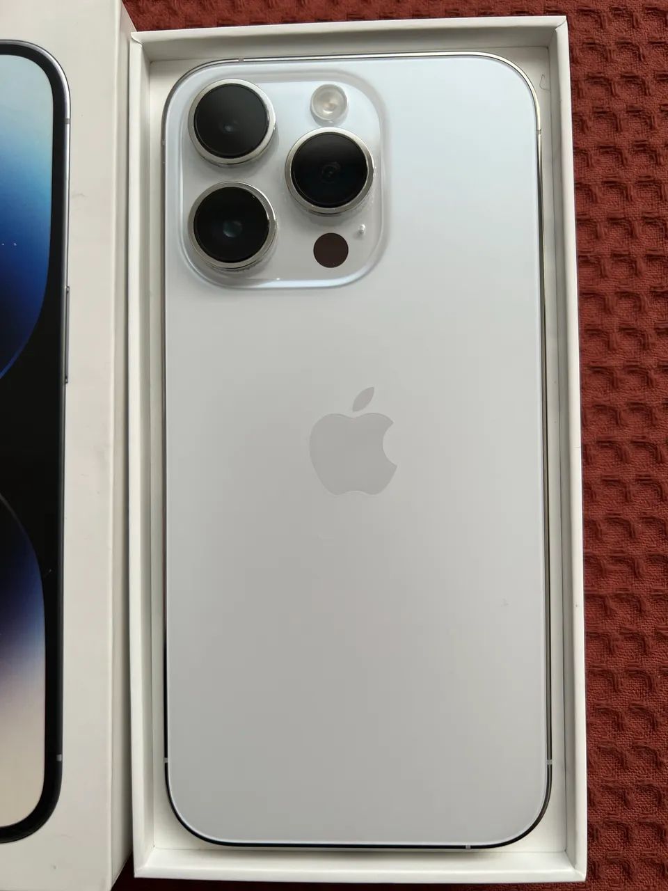 iPhone 14 Pro 256g estado de novo - Celulares e Smartphones