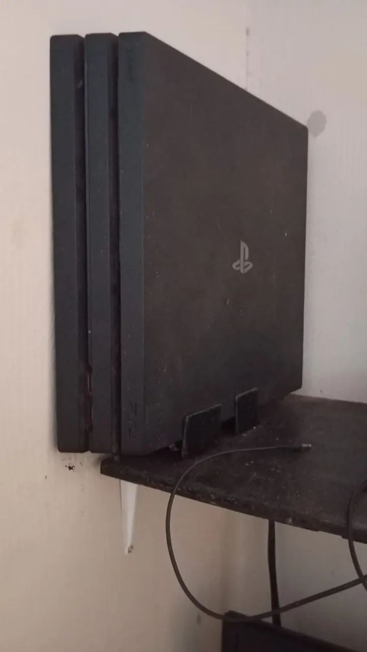 Playstation 4 pro 1 tera