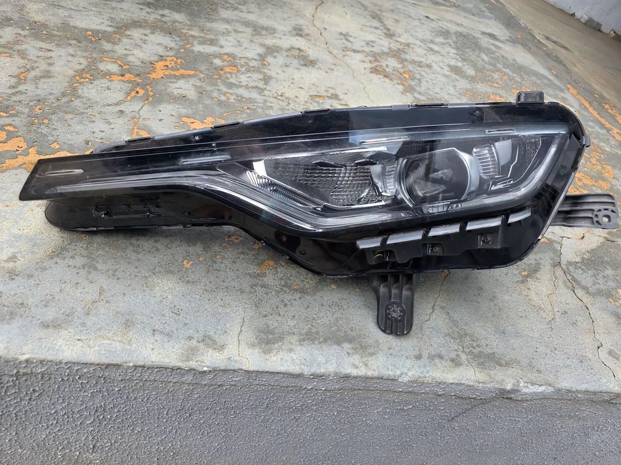 PAR FAROL CAMARO V8 SS 2019 ORIGINAL - Foto 2