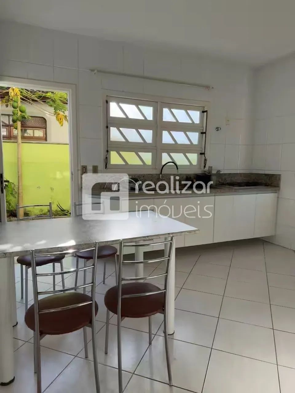 Casa mobiliada 3 dormitórios Campeche, Florianópolis. - Foto 5