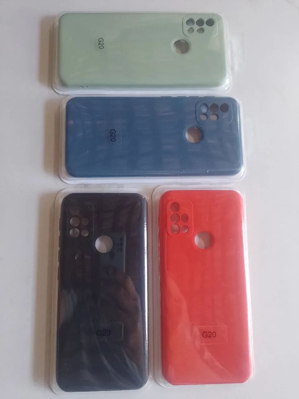 Capinha aveludada Motorola moto g20 - Foto 2