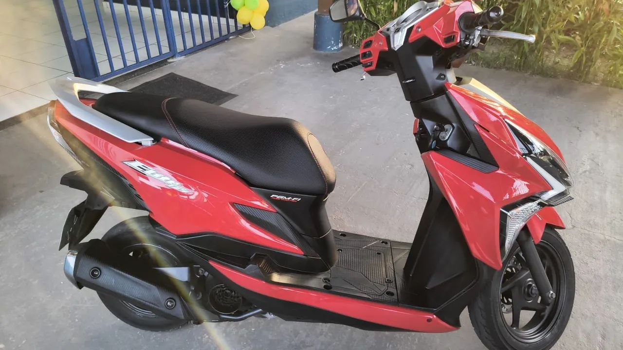 Moto com único dono, revisada,selada e quitada - Foto 3