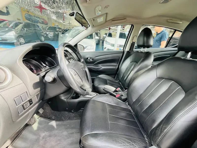 Nissan Versa SV 1.6 16V FlexStart 4p Aut., foto 8 de 11