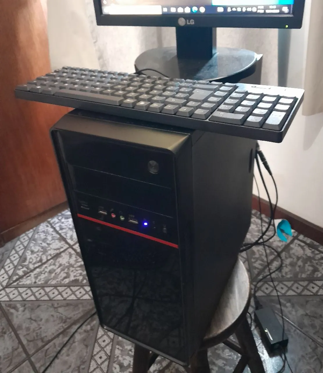 Mac mini Apple 2018 A1993 Intel i3 3.6GHz 8GB RAM SSD 128GB Space