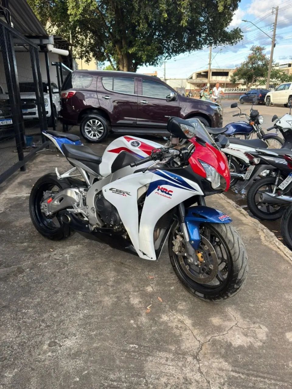 HONDA CBR 1000 FIREBLADE 2009 - Foto 5