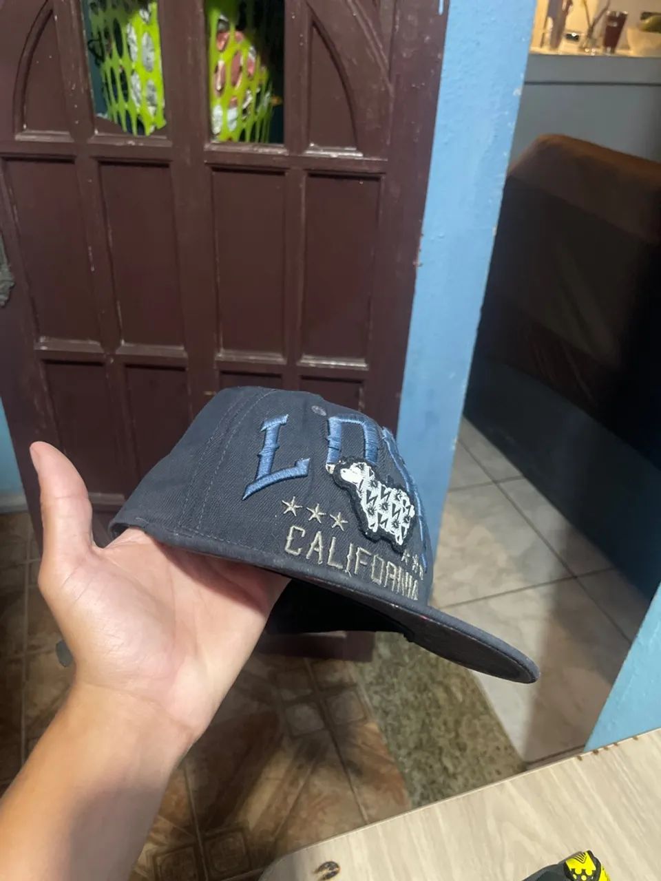 VENDO BONÉ DA LOST RELÍQUIA PREÇO DE DESAPEGO 