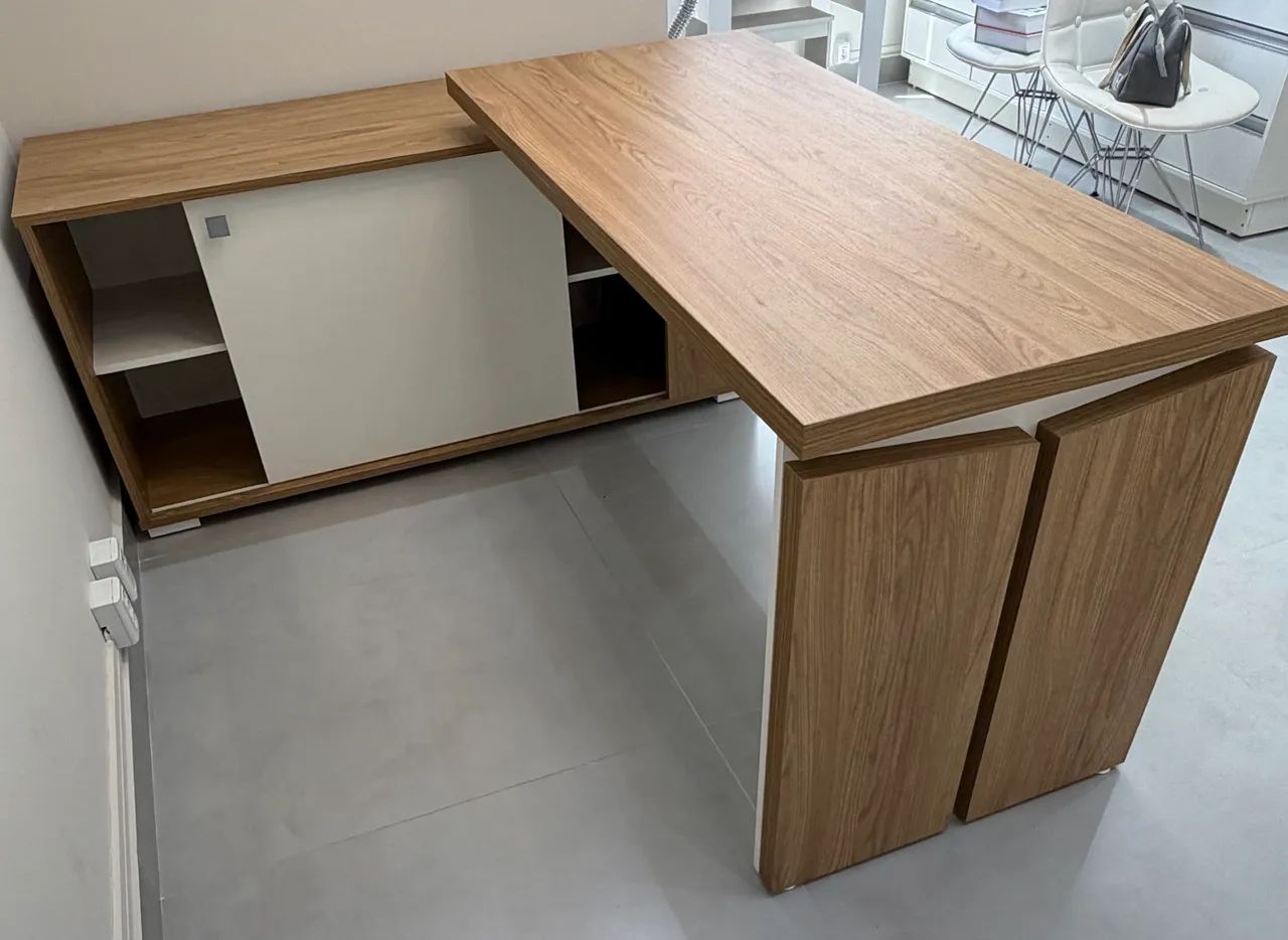 Mesa para escritório/ clinica 65675287992321122