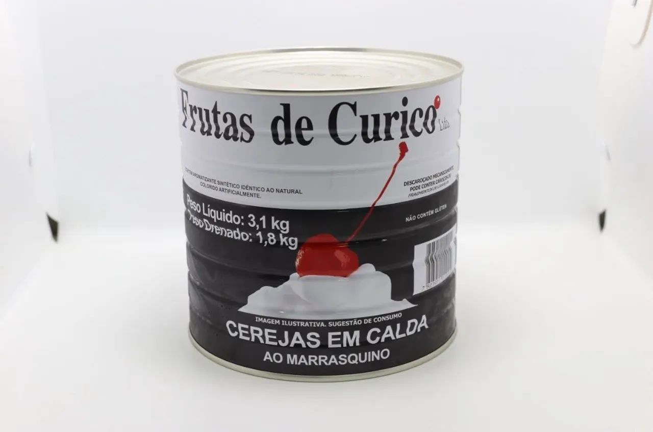 Cereja em calda com e sem talo