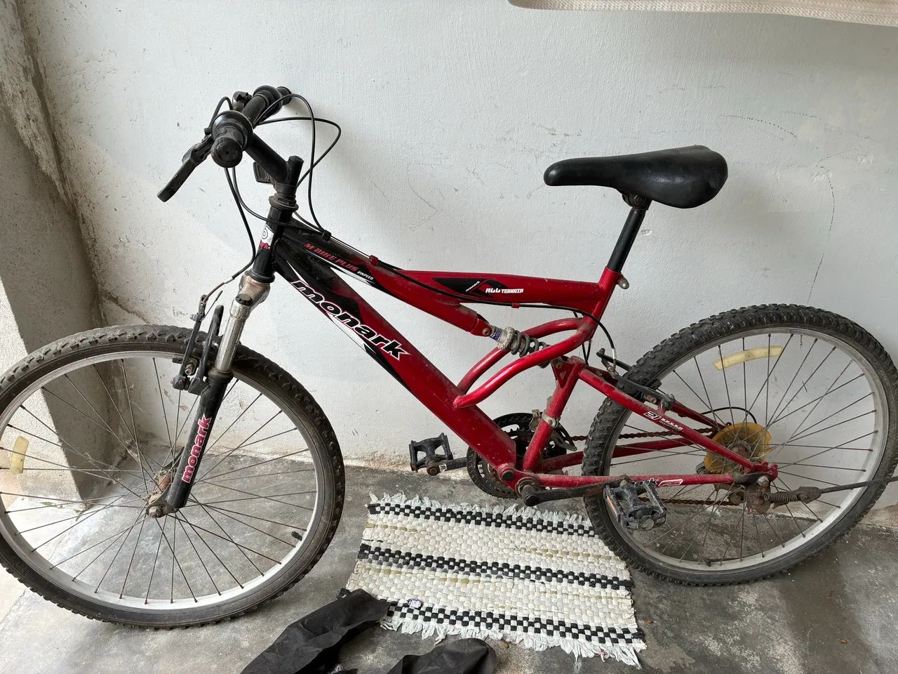 Vende-se bicicleta bom estado - Foto 2