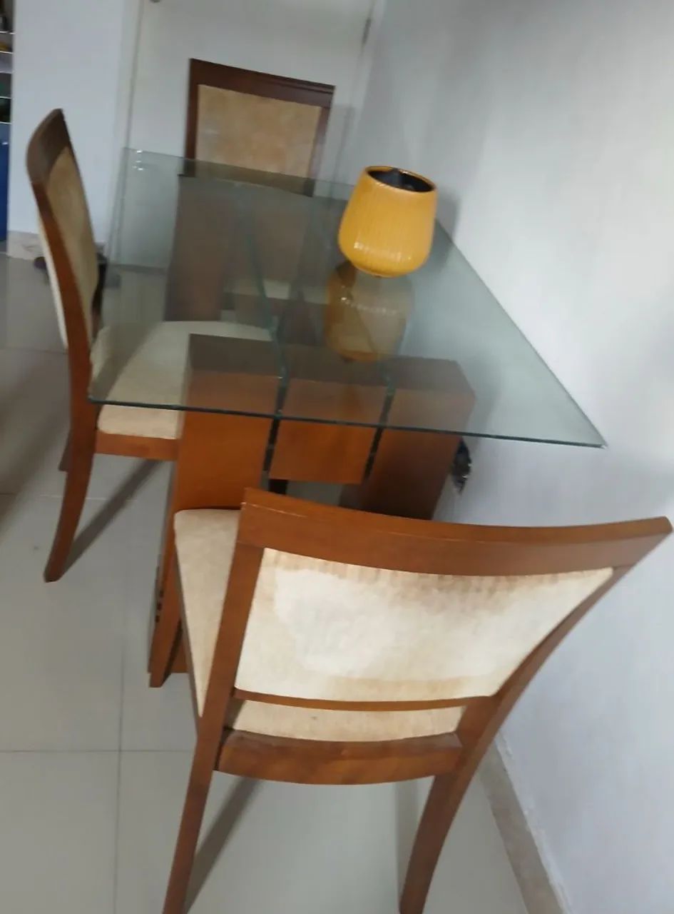 Conjunto de Mesa e Cadeiras Lar Shopping 