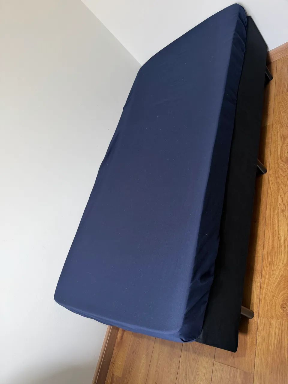 Cama de solteiro + colchão em ótimo estado - Foto 2