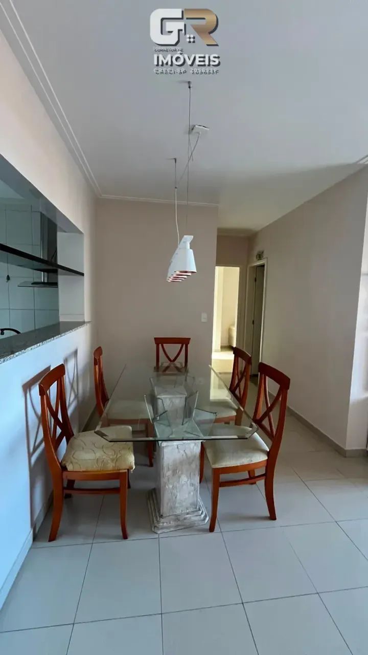 Apto 84 mts2 | 2 Dorm | Mobiliado | Centro.