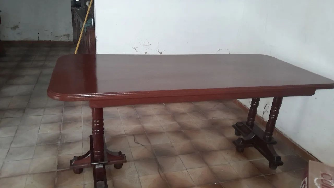 Mesa Sala de estar estilo Colonial  - Foto 2