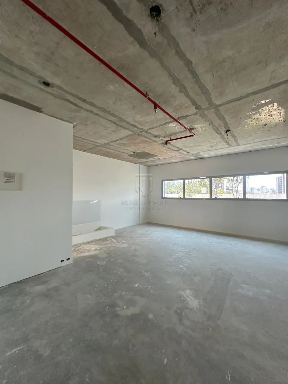 SALA COMERCIAL PARA LOCAÇÃO COM 36,00 METROS, JARDIM AQUARIUS. - Foto 3
