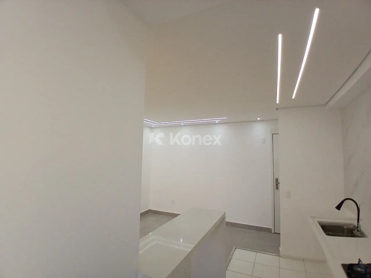 Apartamento á Venda com 2 Dormitórios na Liberdade/SP - Foto 5