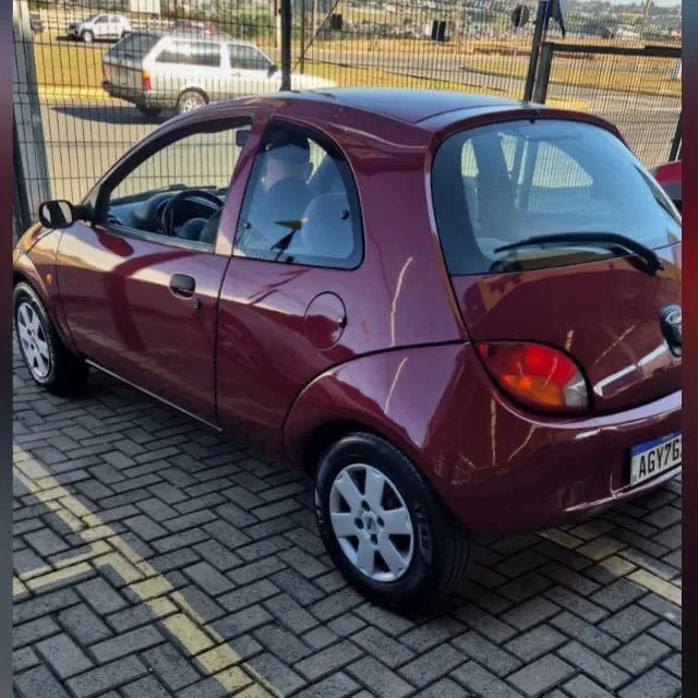 Ford KA CLX 1.3i 3P 1997 - Foto 4