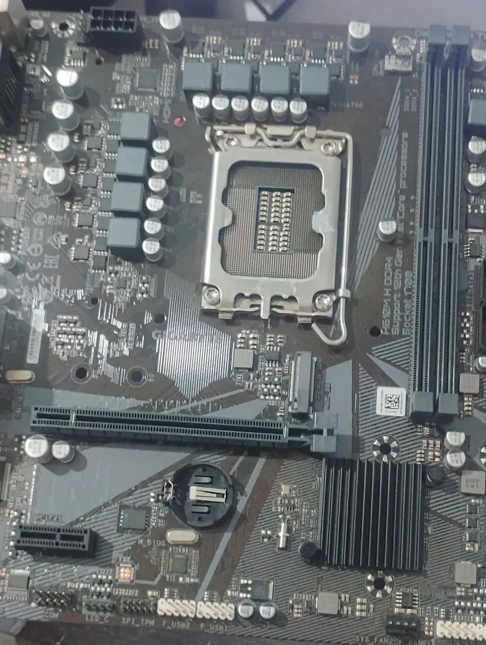 Placa mãe h610m (com defeito) - Foto 3