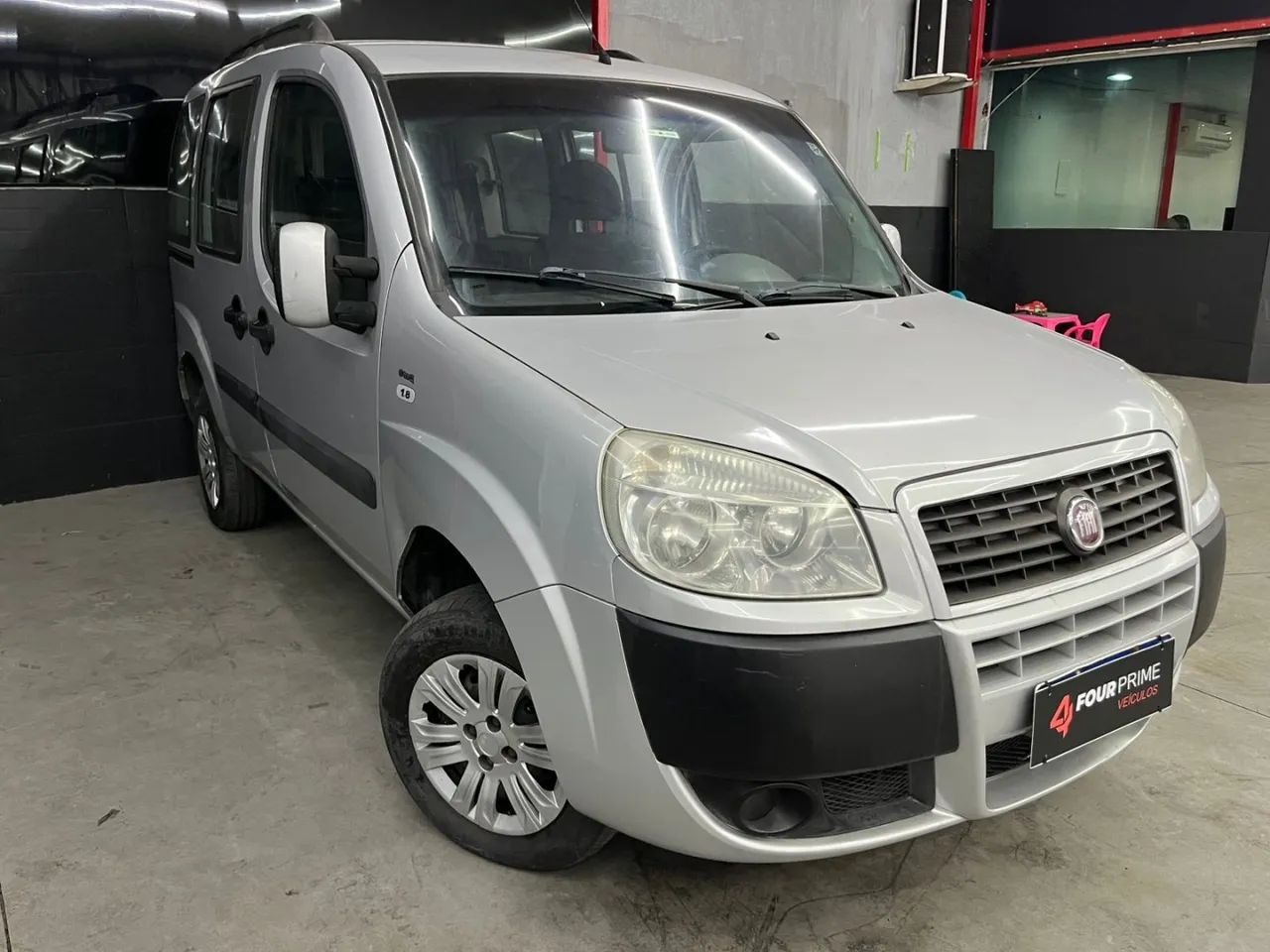 Fiat Doblo Doblo HLX 1.8 mpi Flex 5p 2011