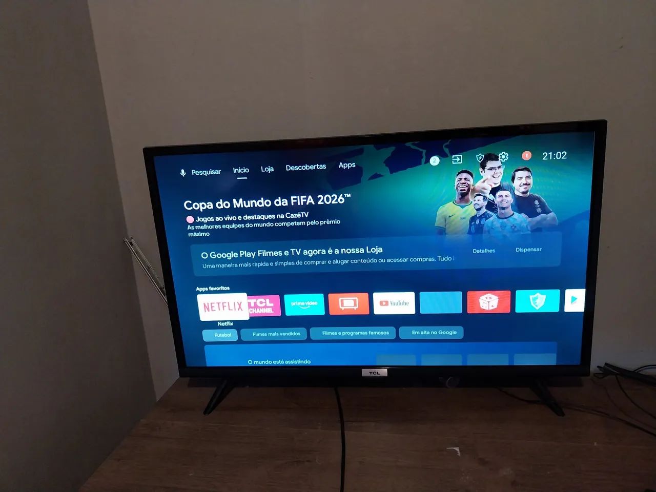 Vendo televisão 