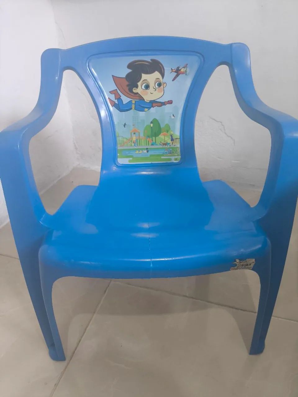 Mesinha e cadeirinha  - Foto 2