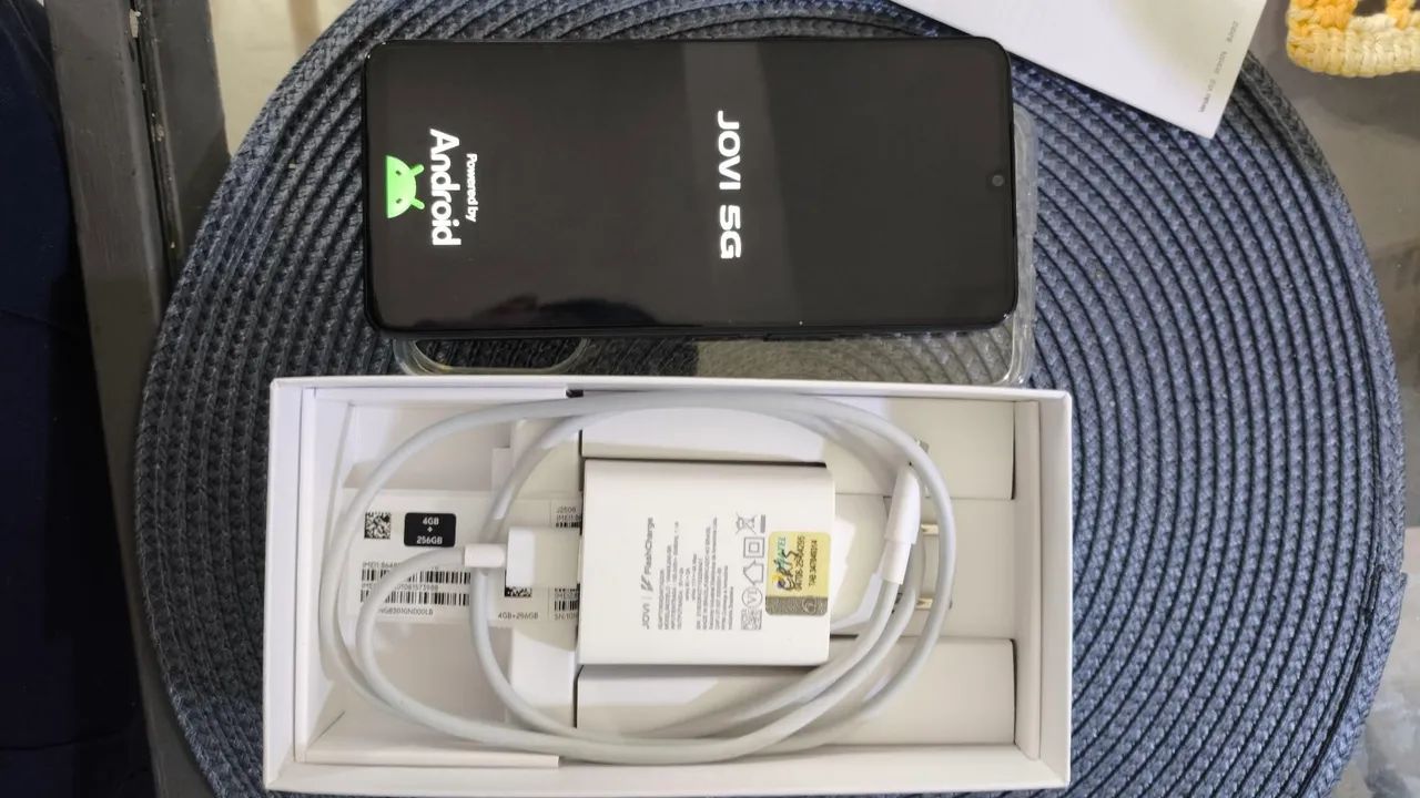 Celular JOVI Y21 256Gb