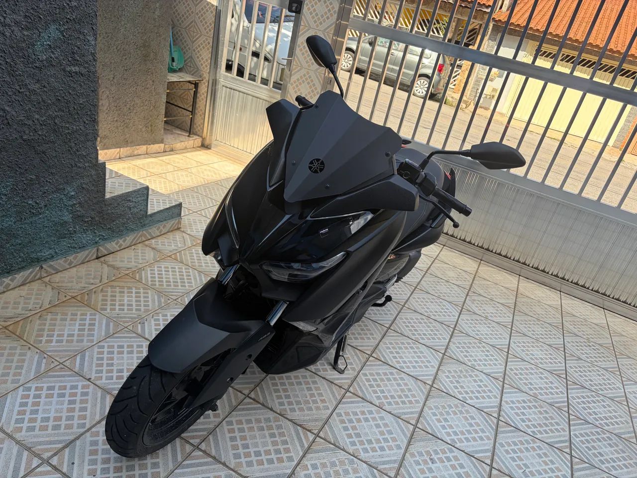 Vendo Yamaha xMax muito bem conservada !