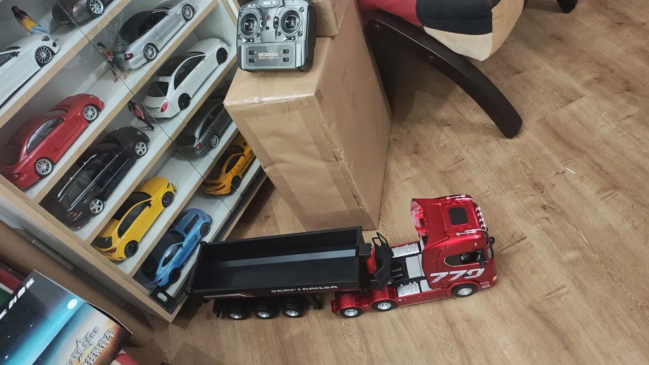 Miniatura Caminhao RC  118  - Foto 2