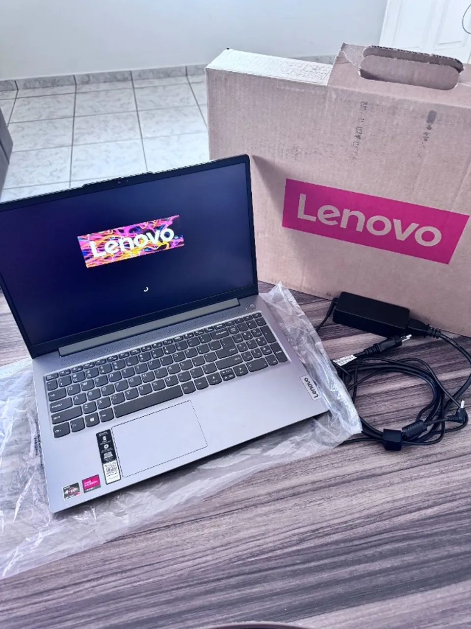 Lenovo IdeaPad Slim 3 Ryzen 7 - TouchScreen e IPS Antireflexo - Foto 3