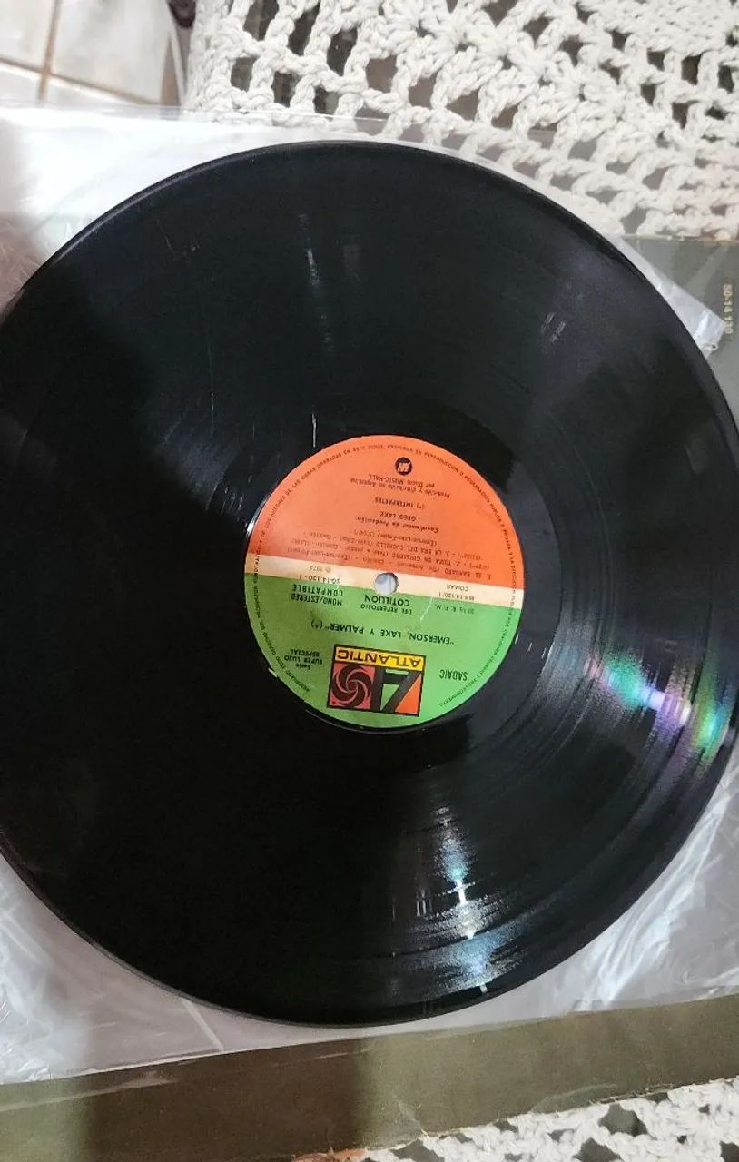 Disco de vinil EMERSON LAKE & PALMER lp - Foto 4