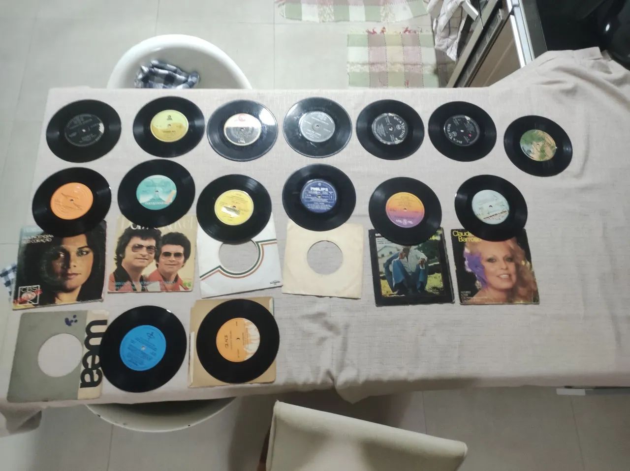 Lote de compact disc Vintage anos 50/60/70, 16 unidades, algumas com capa - Foto 2