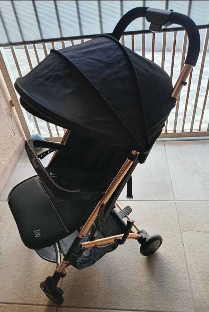 Carrinho e bebê conforto Burigoto 