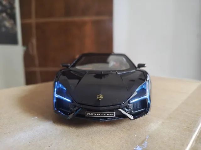 Lamborghini Revuelto 1/24 - Foto 4
