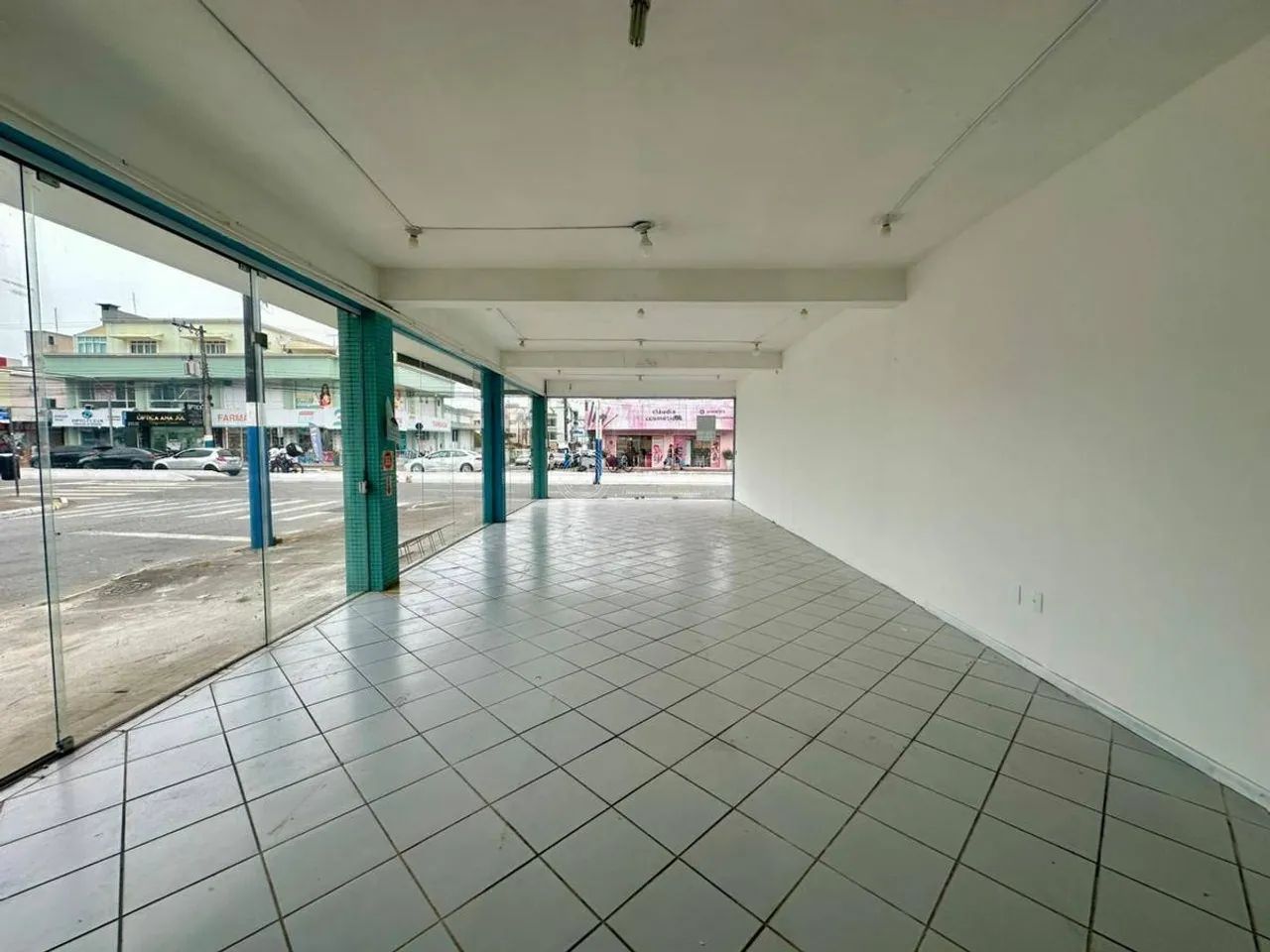 Locação Anual: Sala Comercial 5ª Avenida em Balneário Camboriú - Foto 3