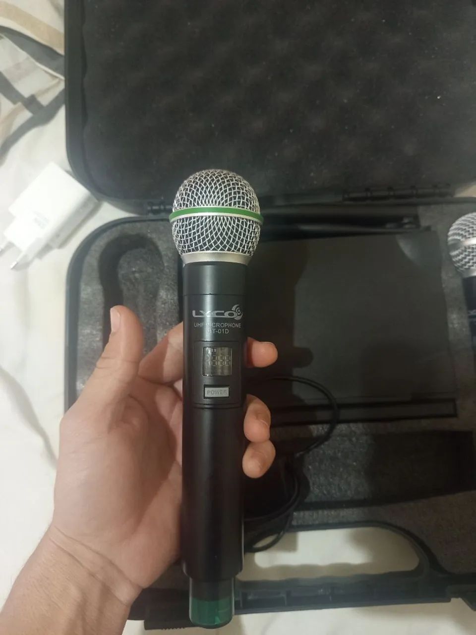 Vendo microfone sem fio em ótimo estado sem defeito 