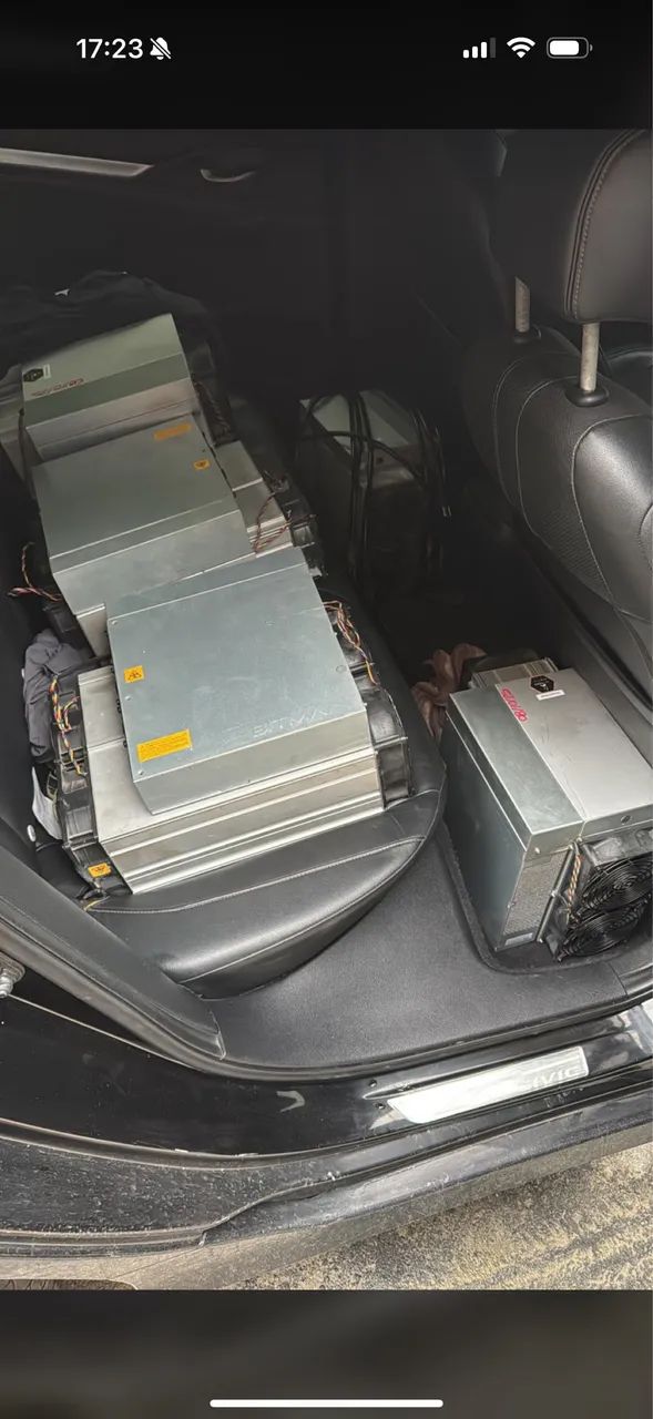 4 Asics Bitmain Mineração BTC S19 JPro+ 120TH - Foto 2
