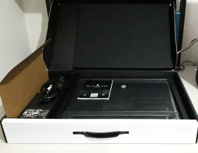 Notebook Dell Alienware M16 R1 com Basic Onsite Service até 12/2027 - Foto 2