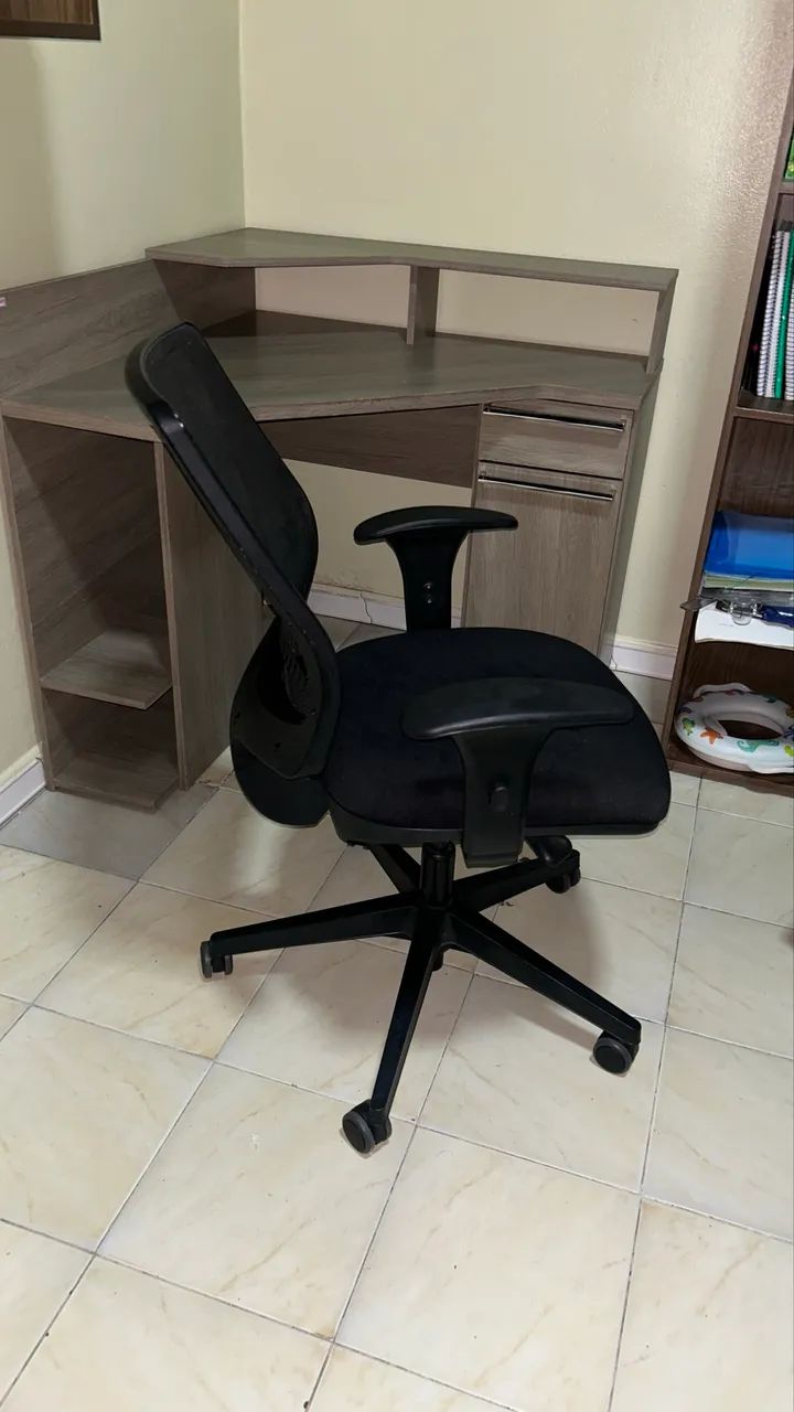 Vendo cadeira de escritório ergonômica  - Foto 3