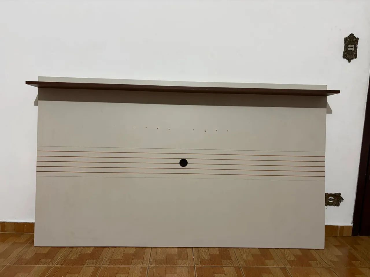 Doação de rack de parede