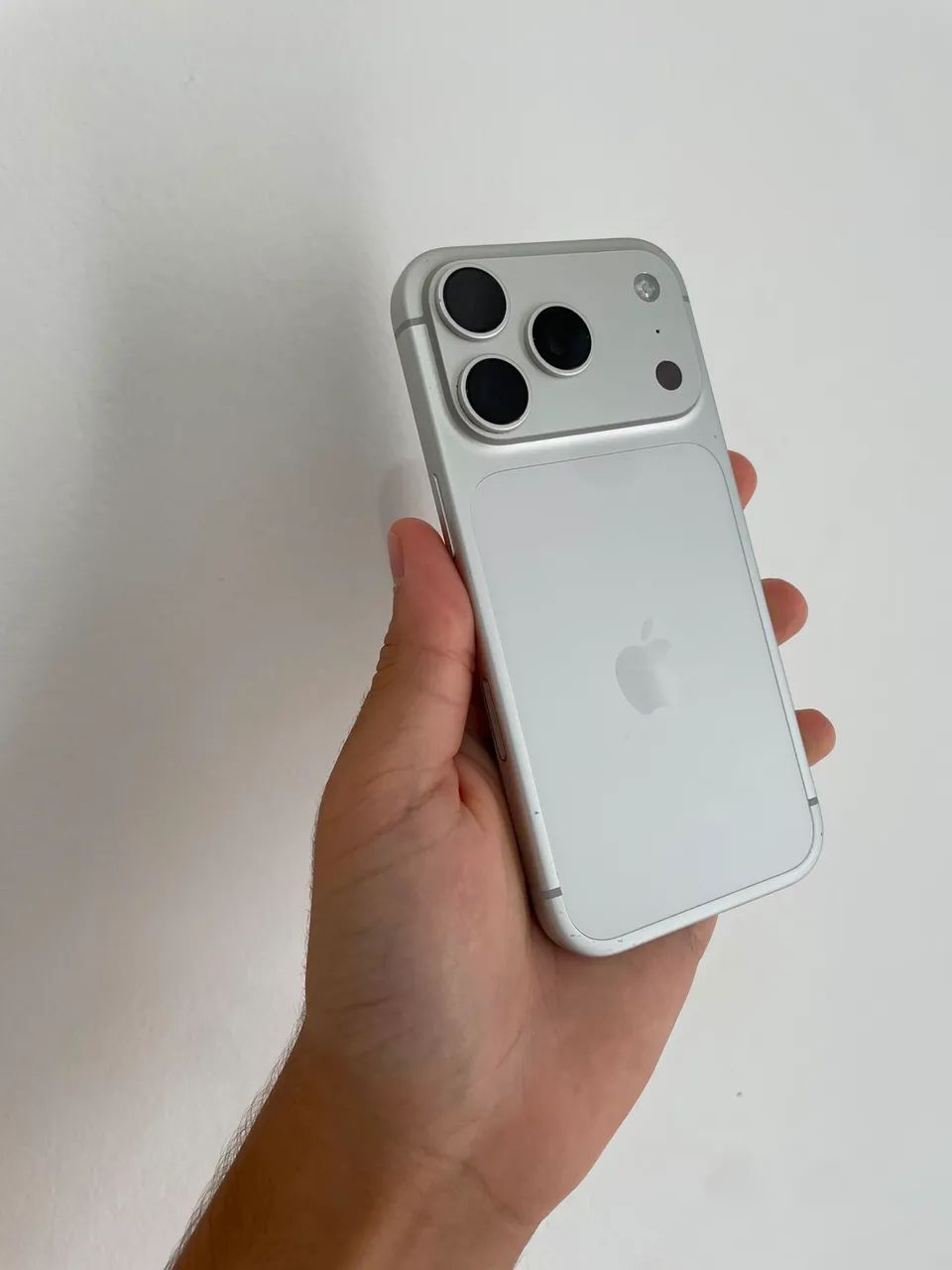 iPhone 17 Pro 256GB seminovo
