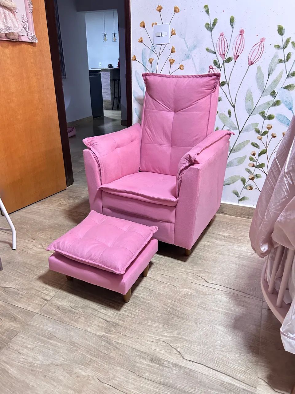 Vendo cadeira de amamentação  - Foto 2