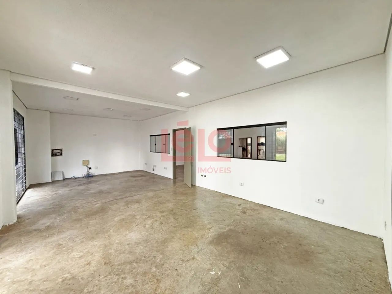 Barracão Comercial Amplo - Parque das grevíleas - Foto 2