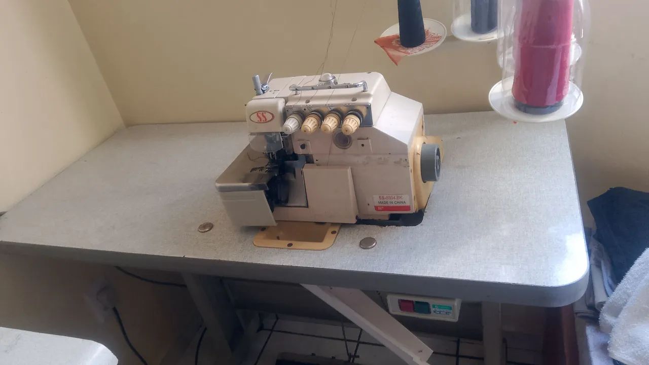 Vendo máquina overloque em Anápolis 