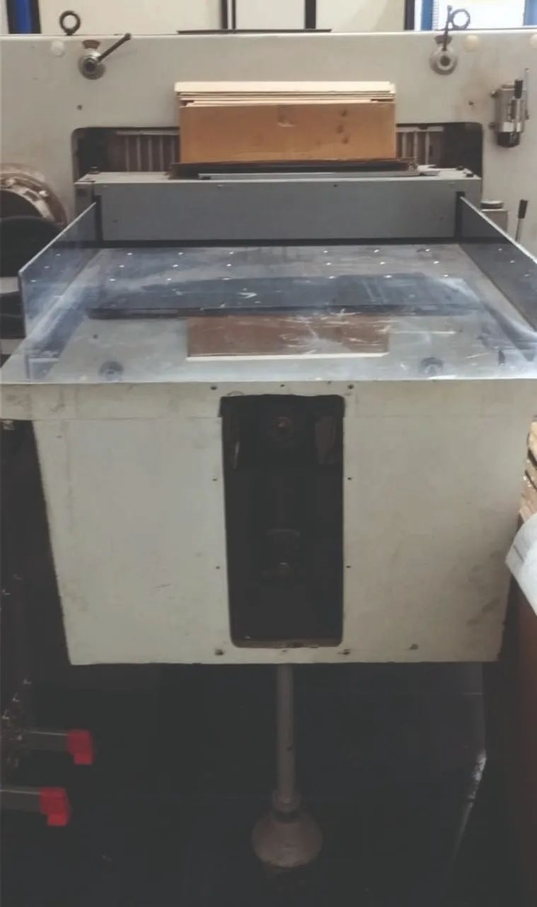 GUILHOTINA INDUSTRIAL AUTOMÁTICA COM PROGRAMAÇÃO - Foto 5